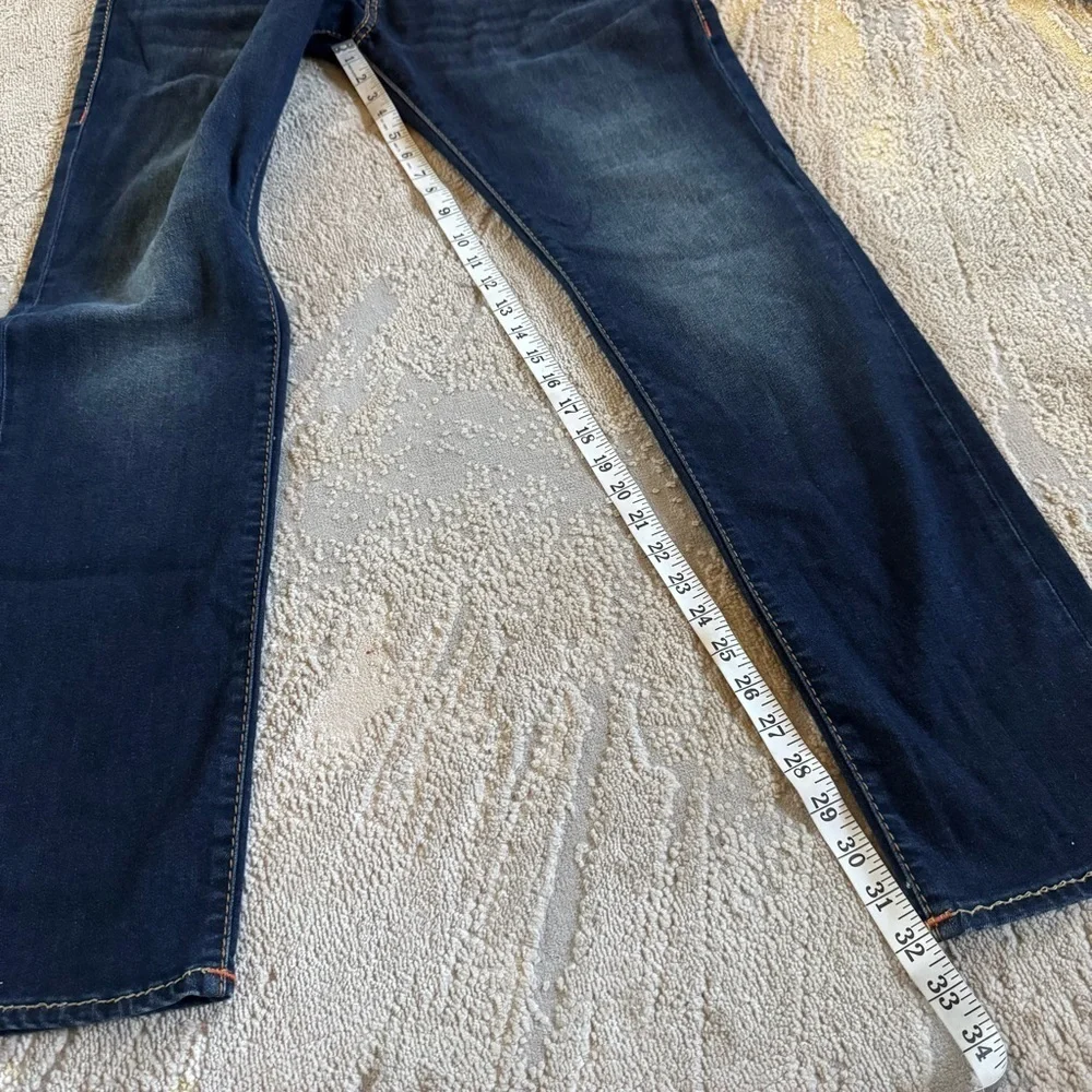 True Religion jeans Rocco relaxed skinny jeans dark wash flap pockets 36
